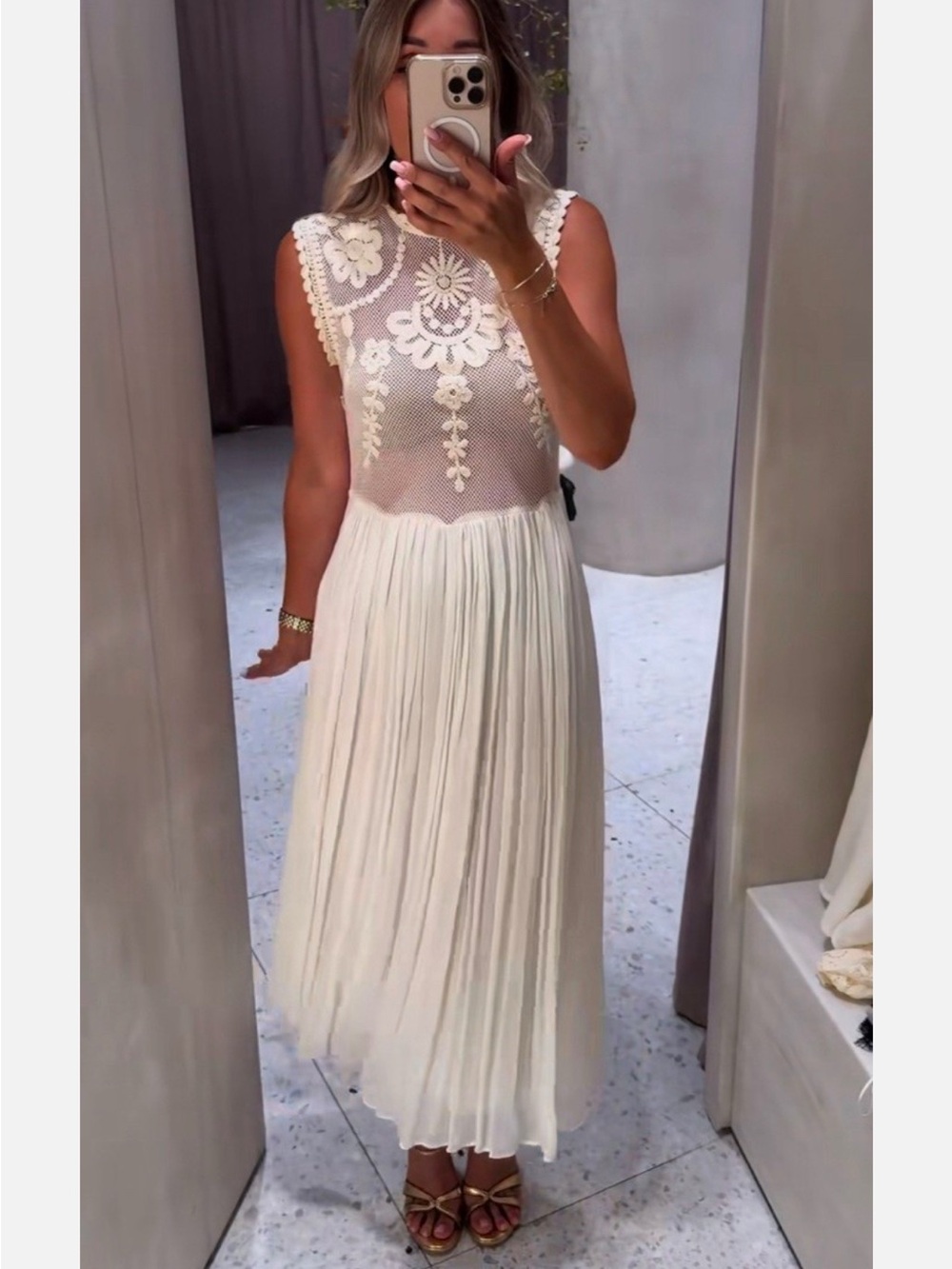 ZW Collection Zara Embroidered Midi Dress